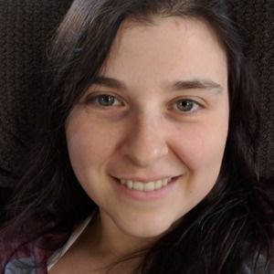 Meet your Posher, Arielle